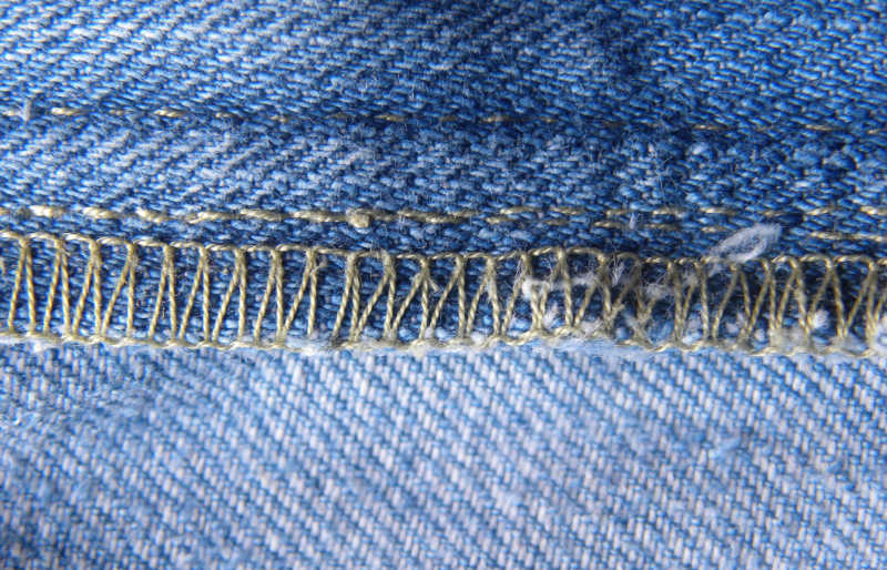 zigzag stitch on blue color jeans | hemming pants