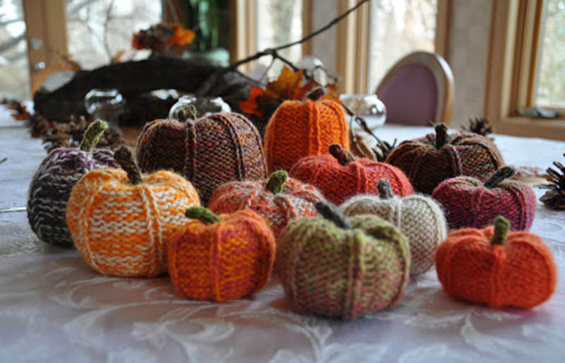 diy knit pumpkins | creative knitting projects