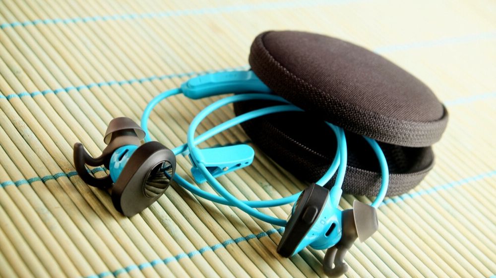 earphones carrying case on gray background | Cool Sewing Projects You Can Put Up For Sale At The Next Craft Show
