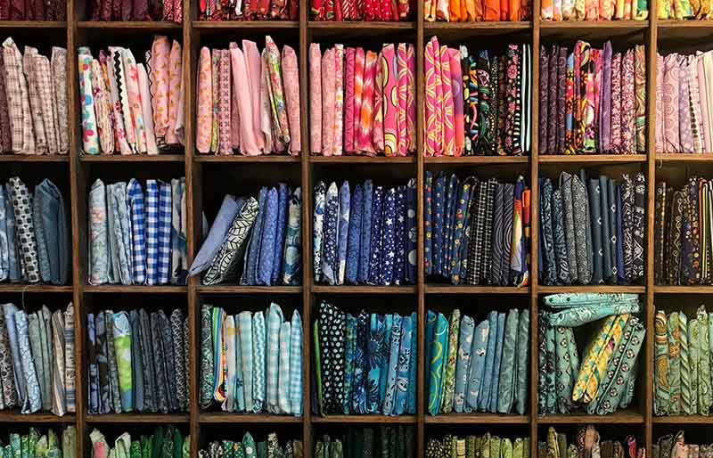 quilt fabric squares | diy sewing room organization ideas