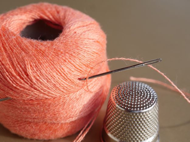 Hand Sewing: 11 Tips and Tricks For Beginners