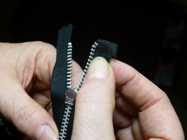 Two Ways to Sew Zippers