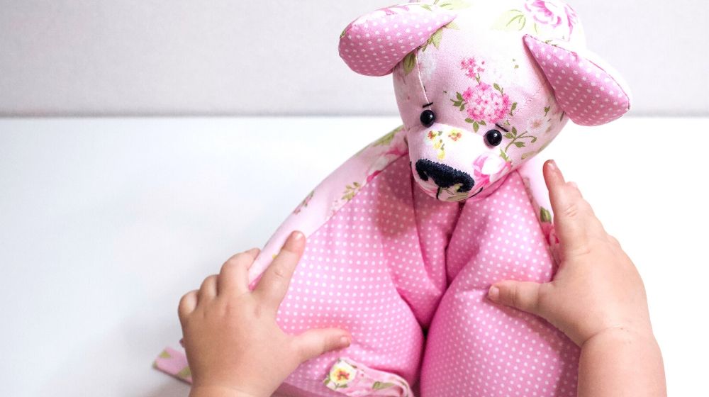 handmade pillow bear | Fun Sewing Ideas For Moms and Kids