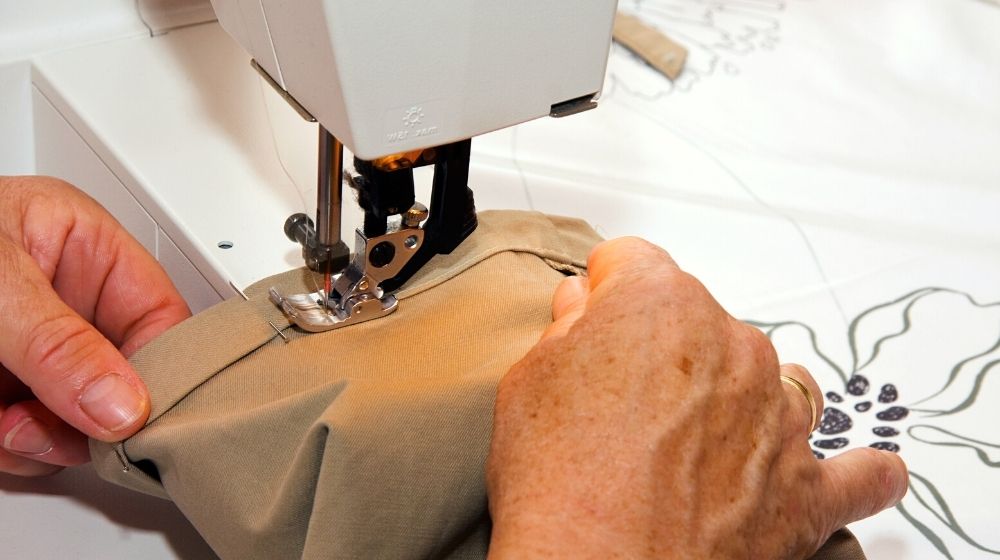 Just got a sewing machine - I want to make wrap pants. Feeling