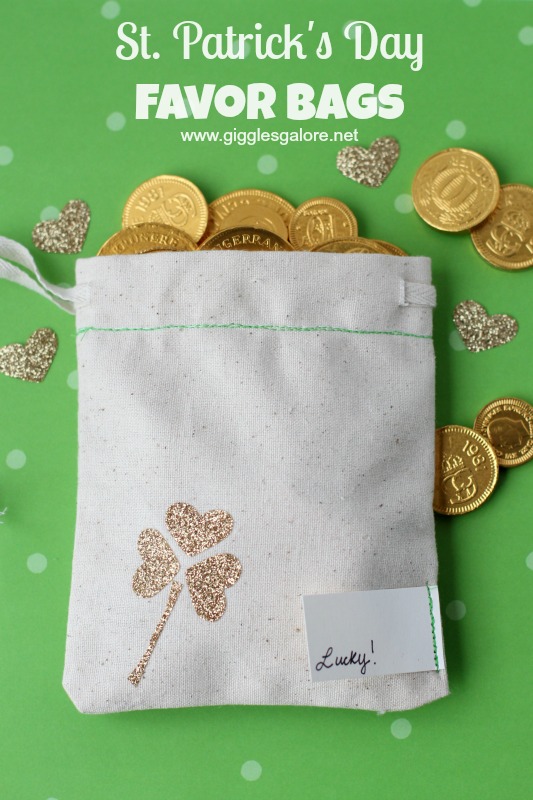 St. Patrick’s Day Favor Bags | Easy St Patrick’s Day Decorations | Sewing Projects | Featured