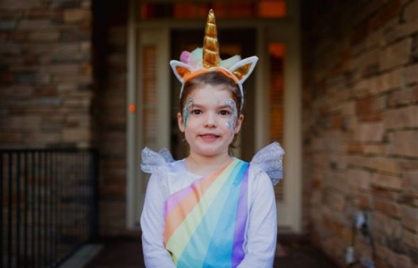 Toddler in Unicorn Costume | Halloween Costume Ideas