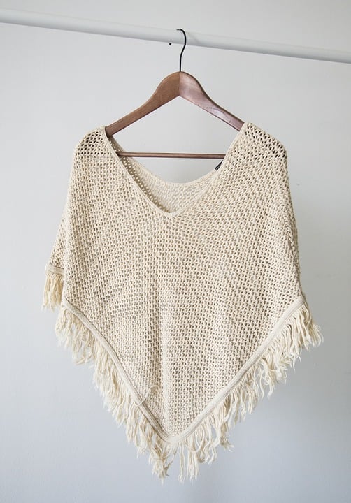 Timeless Boho Poncho | Easy Crochet Poncho Patterns for Women | Crochet Projects
