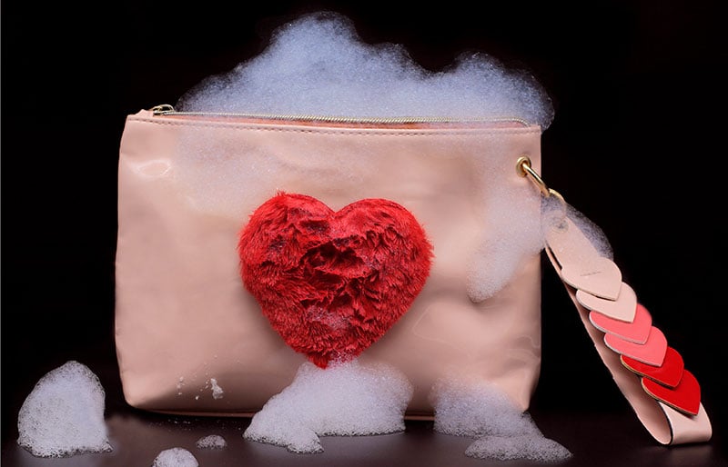 coral patent leather toiletry bag red | valentines day sewing project ideas