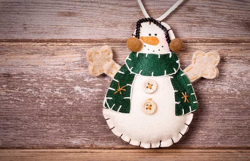 hand made felt snowman christmas decoration | christmas ornaments to sew