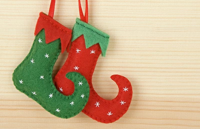 handmade christmas decorations felt elf shoes | christmas ornaments to sew