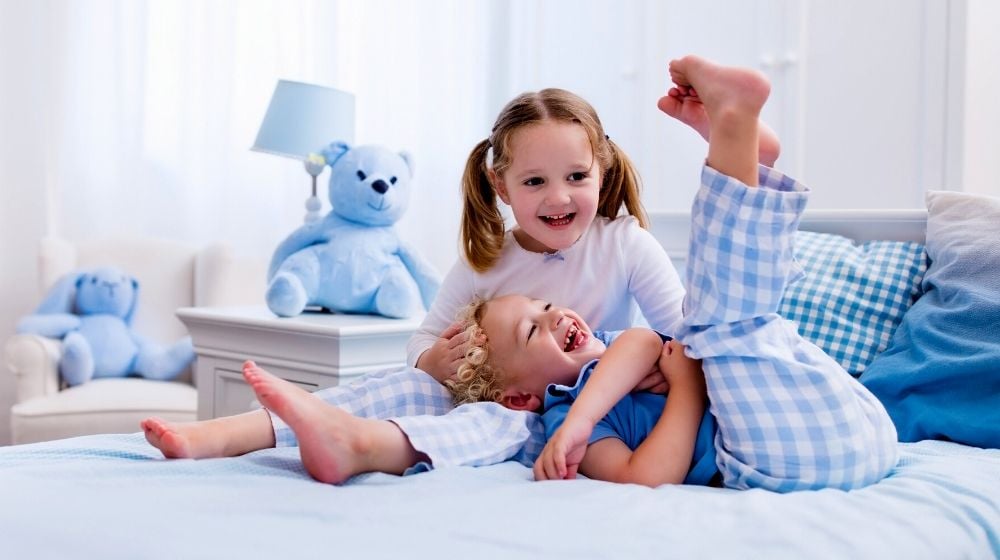 happy kids playing white bedroom | Fun Sewing Ideas For Moms and Kids