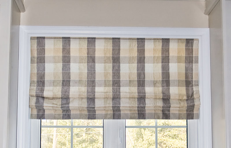 kitchen sink window looking outside | window shade