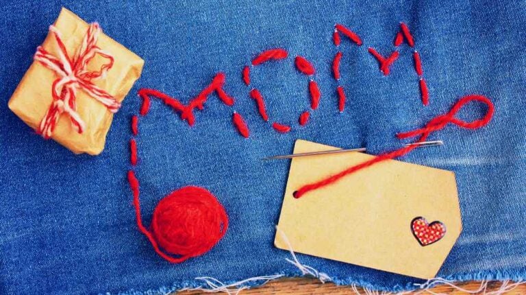 Mother's Day background, denim embroidered with letters, gift, paper tag | Thoughtful Sewing Gifts For Mom | mother day projects | Featured