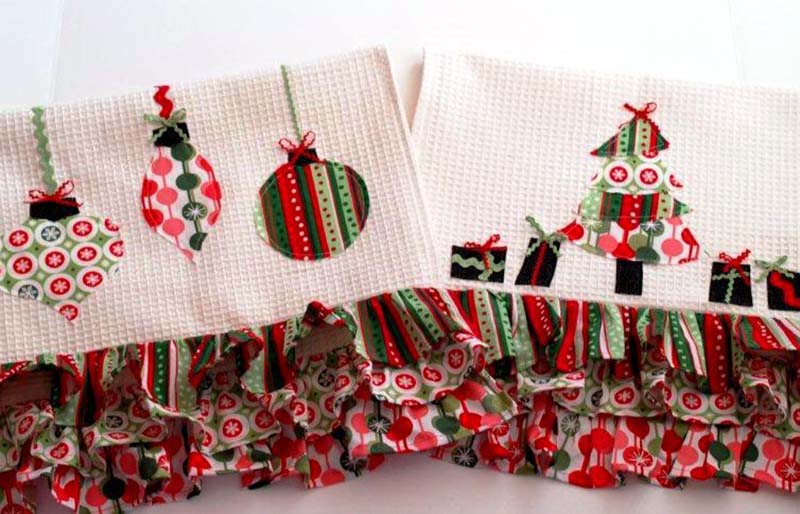 retro christmas dishtowels | christmas tea towels