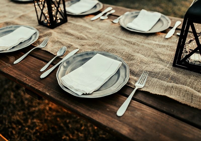 stainless steel plates photo | burlap table runner