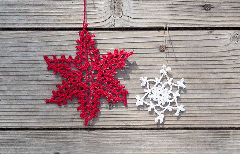 two simple elegant white red woven | christmas ornaments to sew