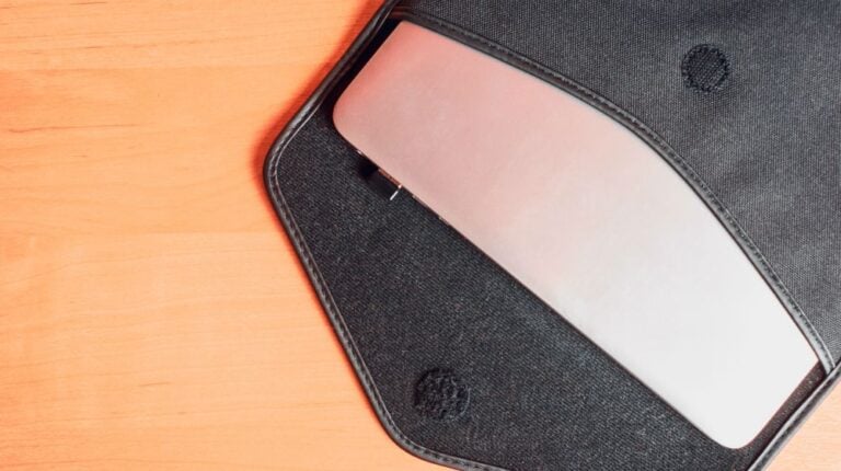 Ultra thin laptop in a bag on the desk | How To Sew A Simple DIY Laptop Sleeve In Minutes | how to make a laptop cover | Featured