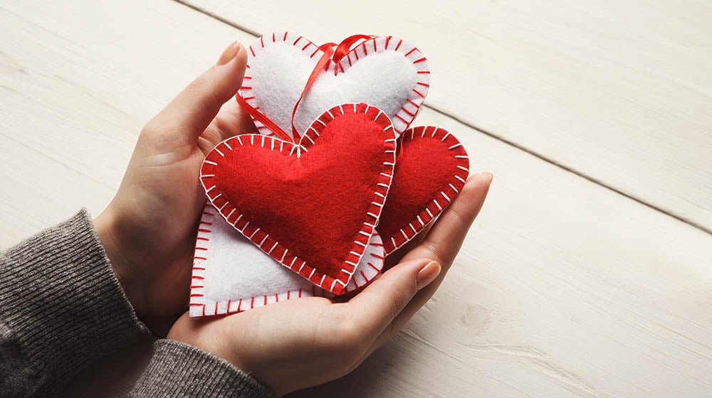 valentine background sewed pillow diy handmade | Valentine’s Day Gift Ideas For Sewing Junkies | Featured