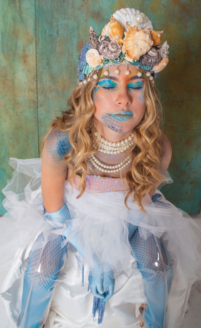 woman wearing white dress | cute plus size costumes